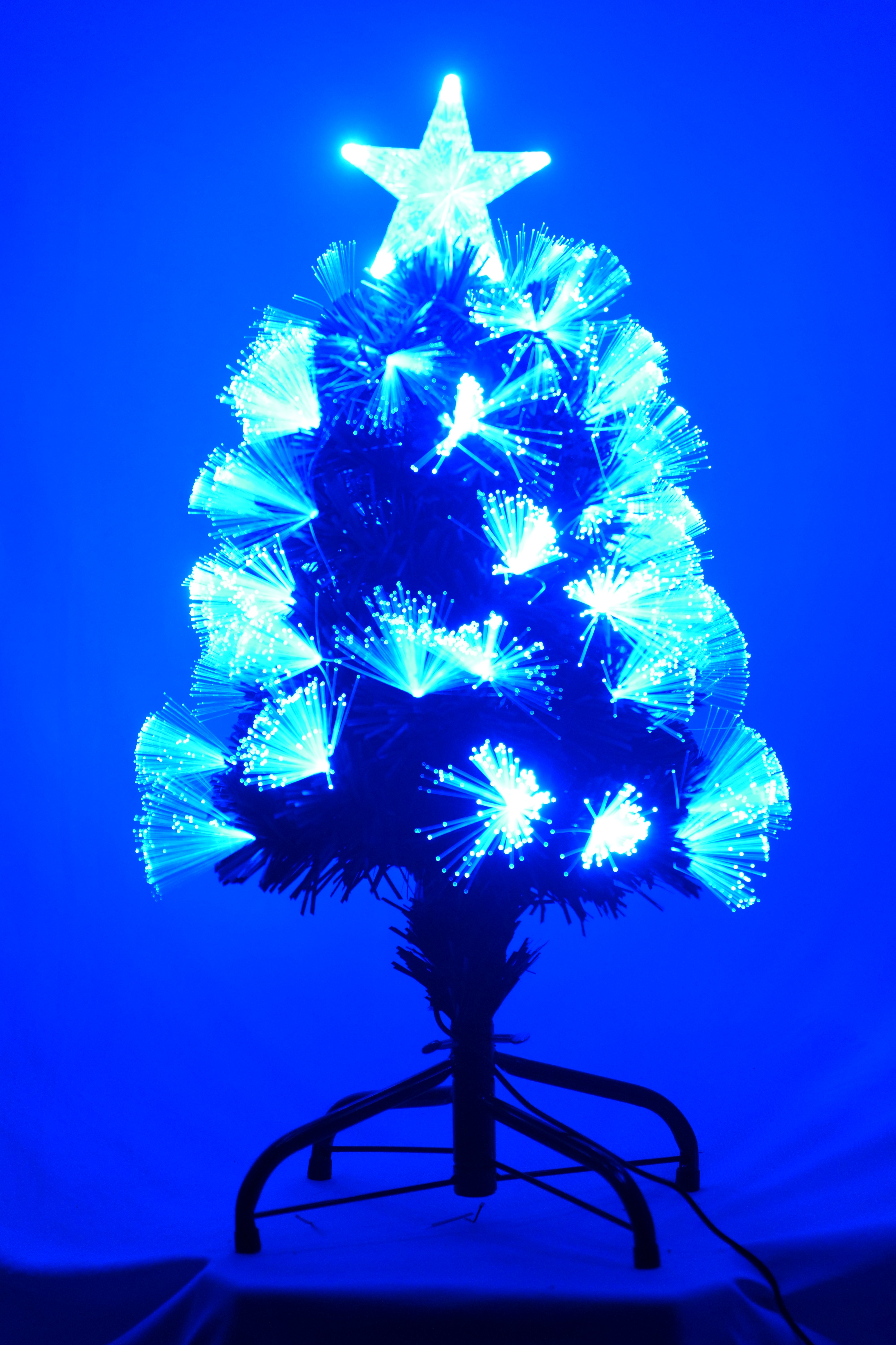 Lighting Christmas Tree 4 8 ft Blue Optic Fiber Shraddha Extension